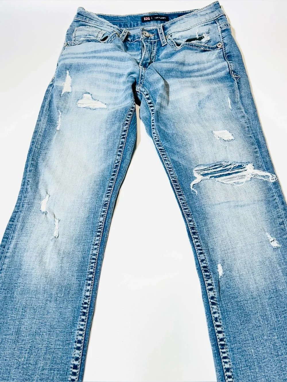BKE buckle jeans Jake Straight Leg jeans distressed medium wash women size 29